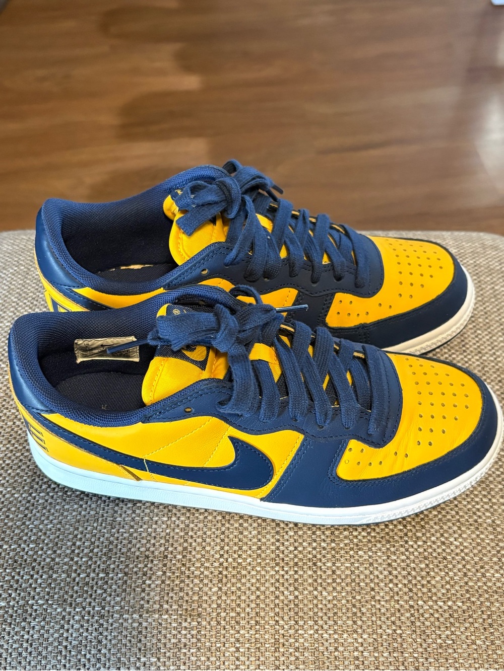 Nike Terminator Low OG Navy and Gold Low-Top Sneakers. Size 6Y/7.5W - Picture 2 of 7